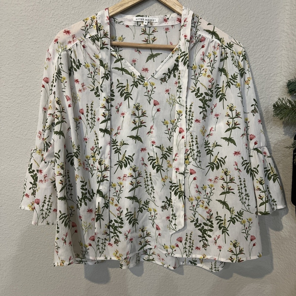 After Market WHITE Floral Garden Print Sheer cottage-core Tunic Blouse MEDIUM